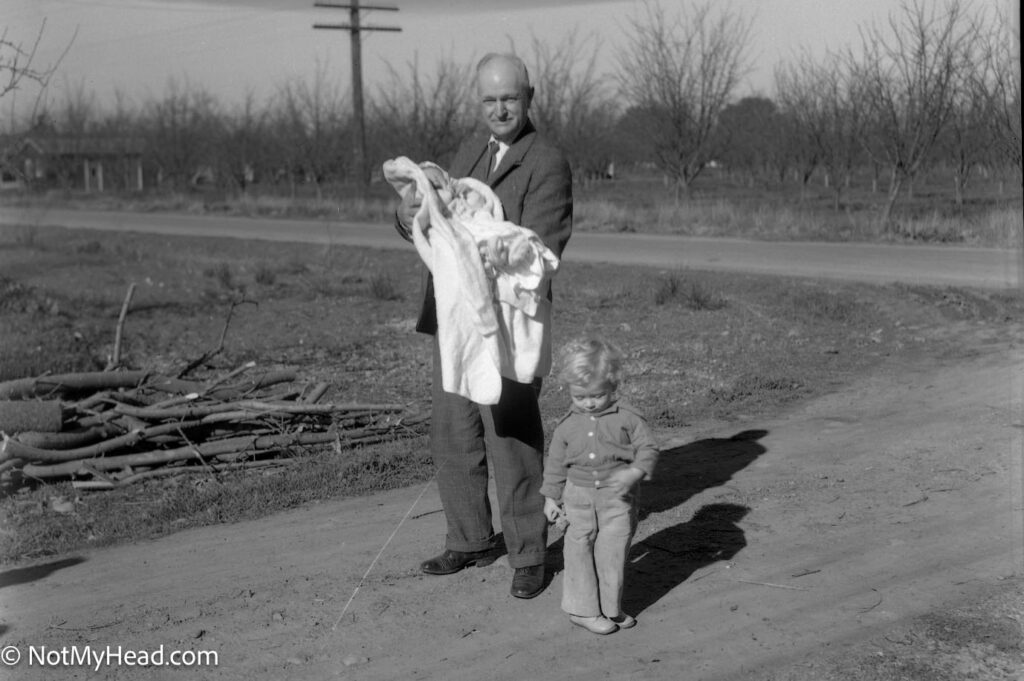 Photo of: Hollister 1936  Date: 1936 Location:    USA