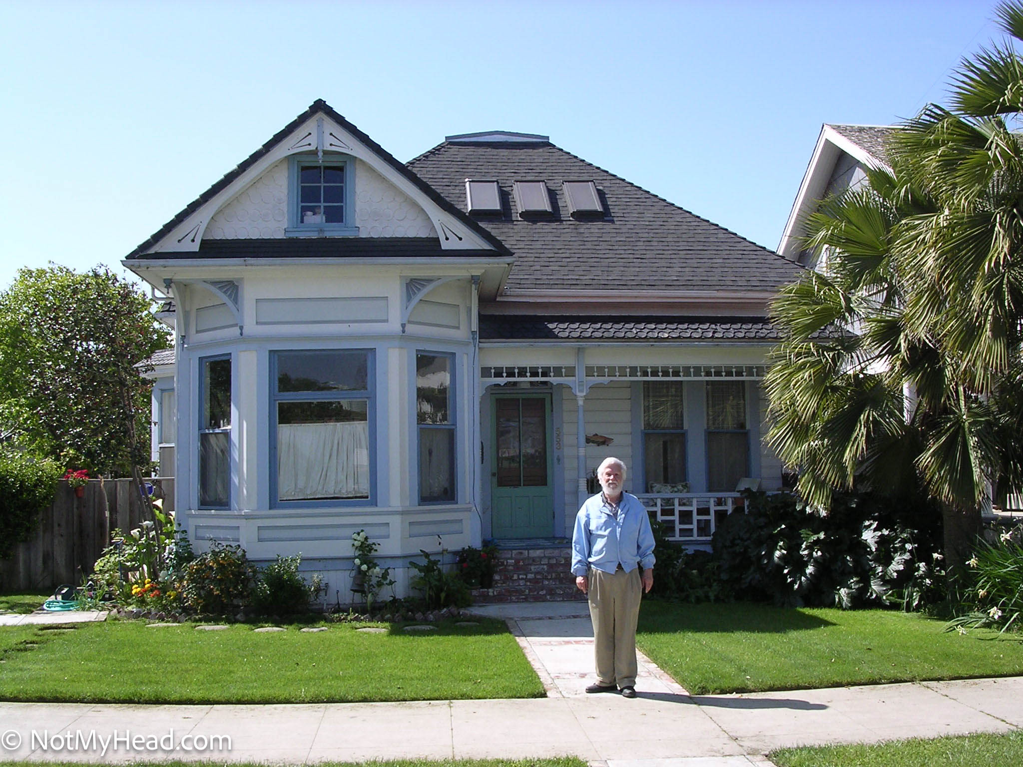 Photo of: Overstreet family home Date: 2004Location:  Hollister California USA