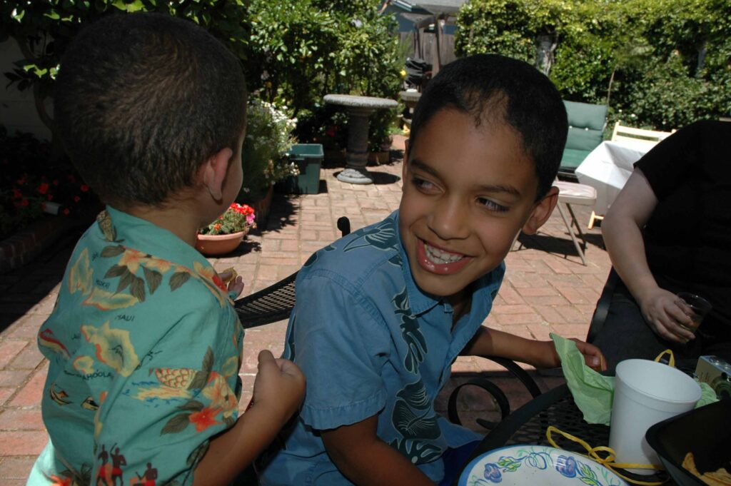 Photo of: Eli & Zachary Prince  File: Overstreet Reunion 2004-32.jpg Date: 2004-07-19 Location: El Cerrito California