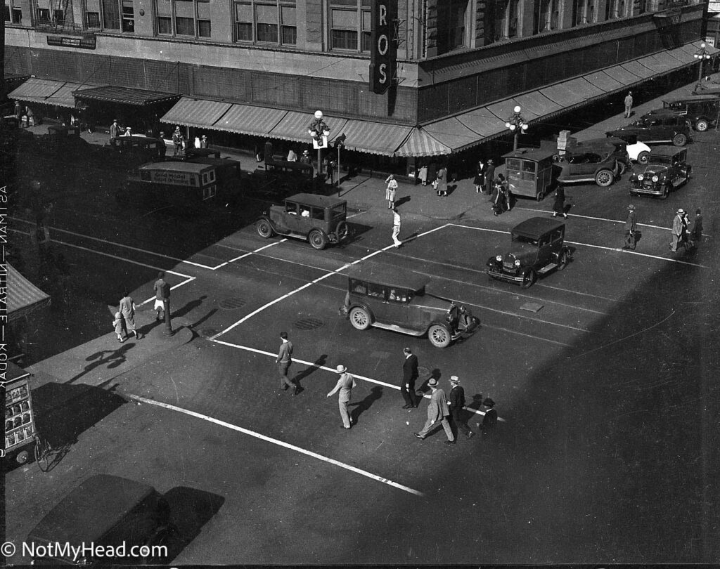 Photo of:   Date: 1932 Location:    USA